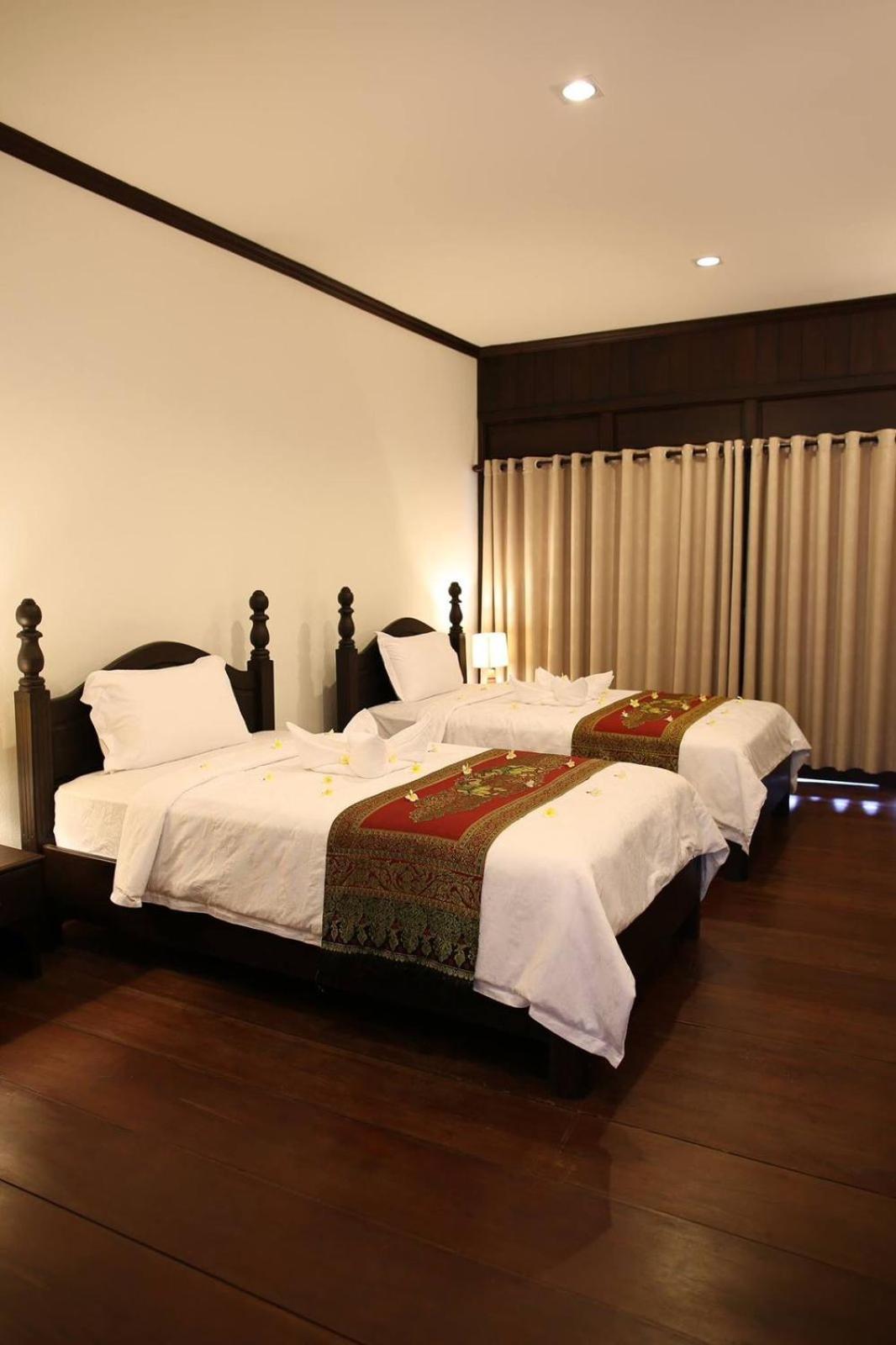 Phubachiang Golf & Resort Pakse Eksteriør bilde
