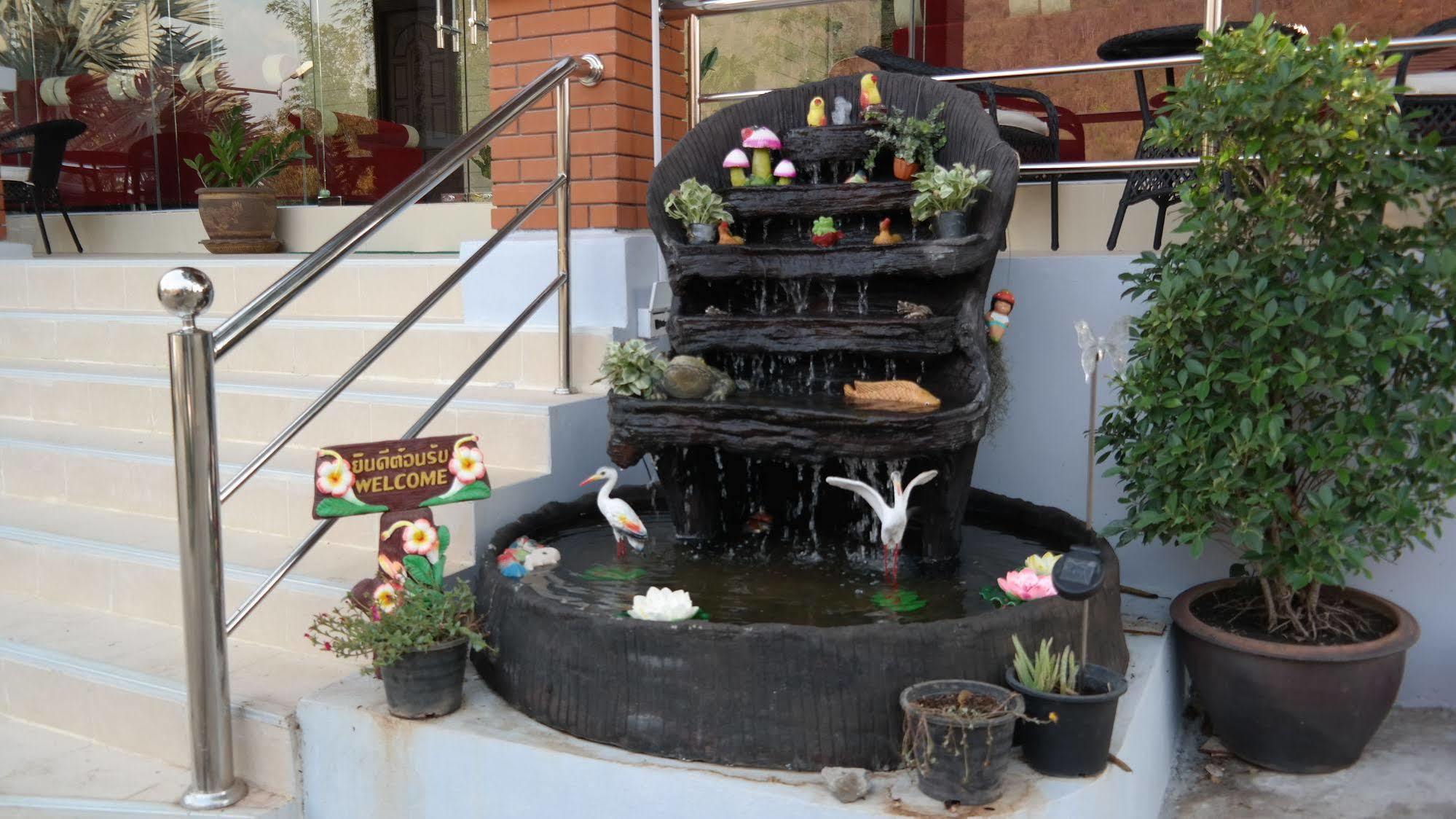 Phubachiang Golf & Resort Pakse Eksteriør bilde