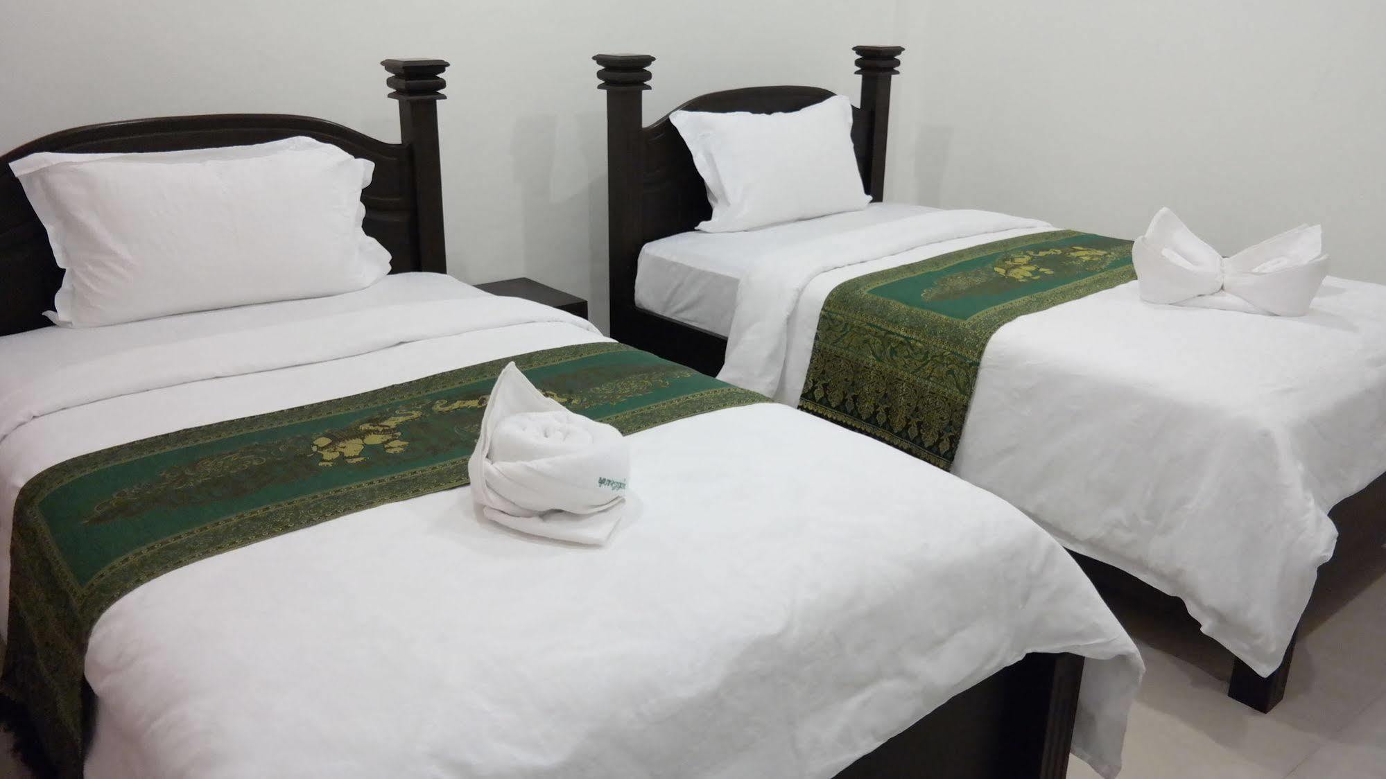 Phubachiang Golf & Resort Pakse Eksteriør bilde