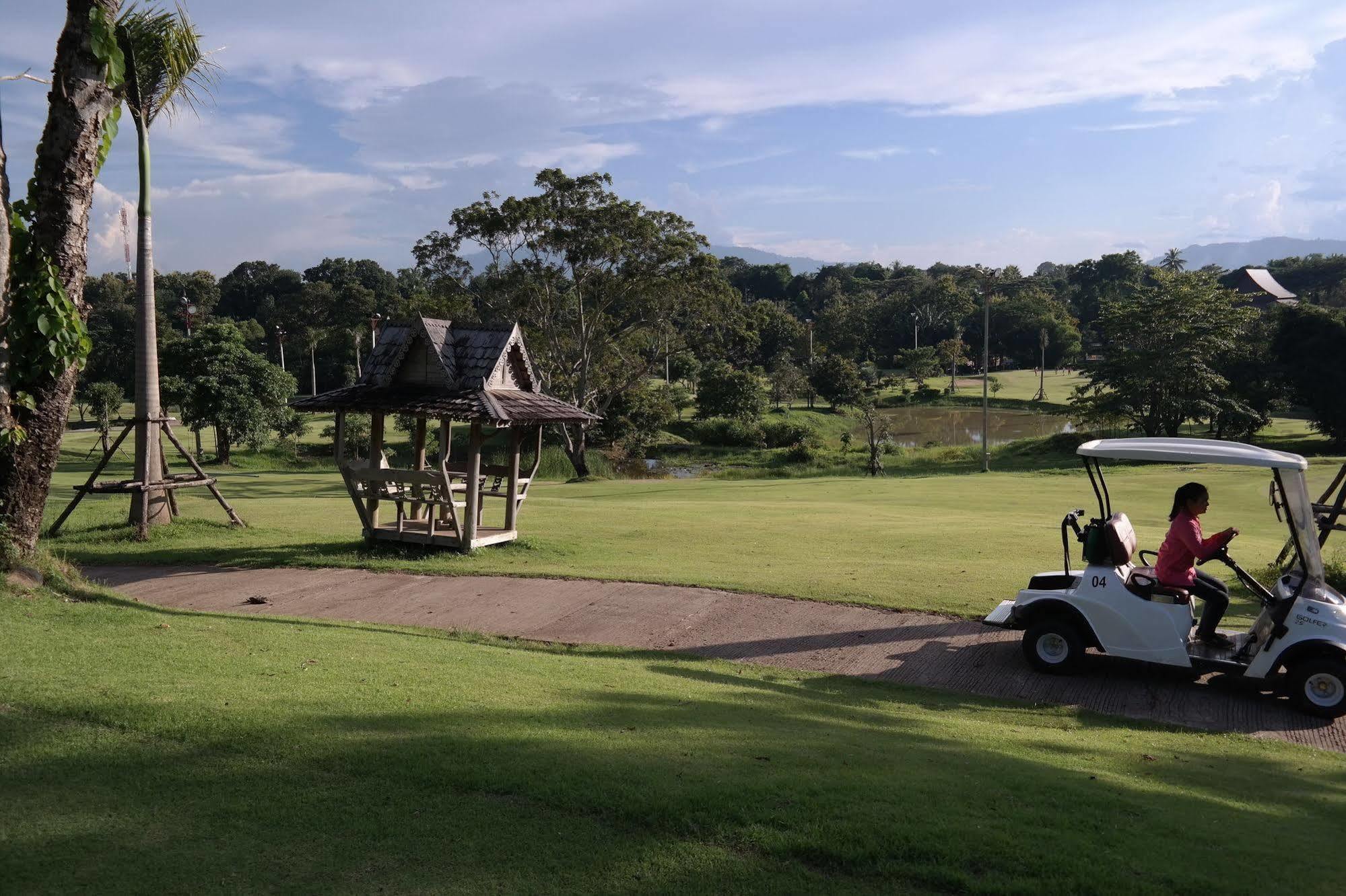 Phubachiang Golf & Resort Pakse Eksteriør bilde
